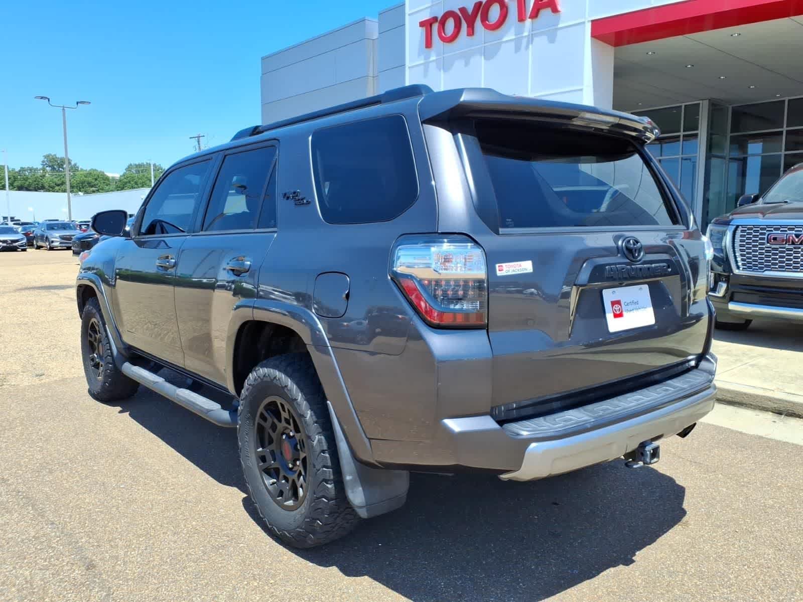 Thumbnail: 2019 Toyota 4Runner - 7