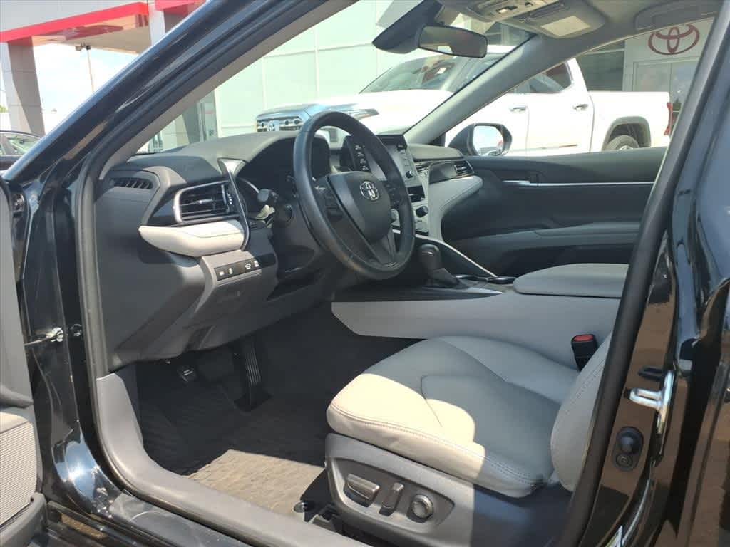 Thumbnail: 2023 Toyota Camry - 25