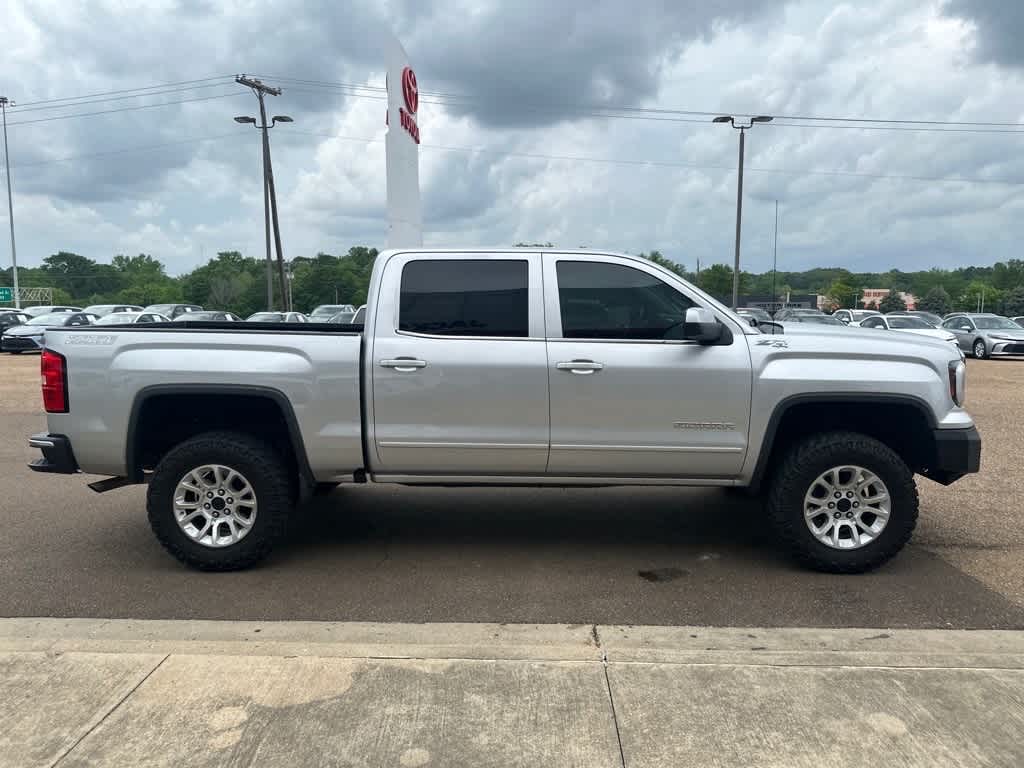 Thumbnail: 2017 GMC Sierra 1500 - 4