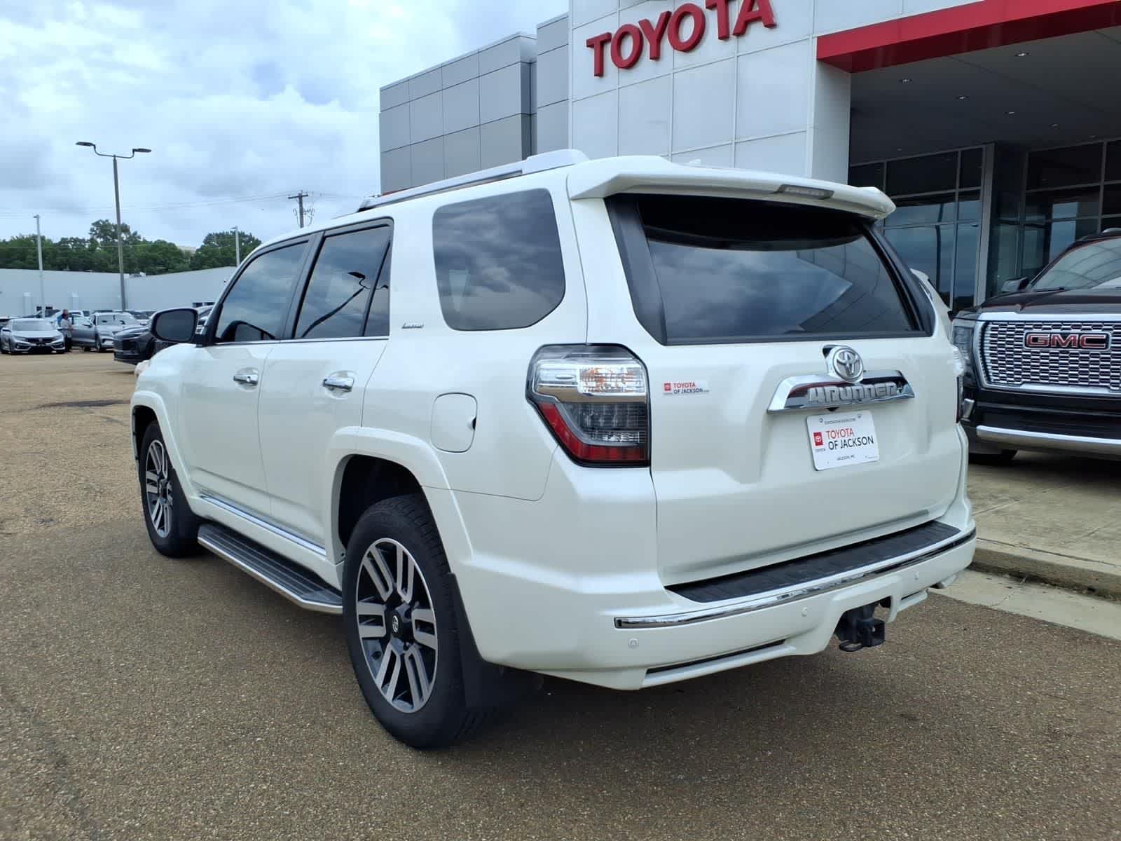 Thumbnail: 2022 Toyota 4Runner - 7