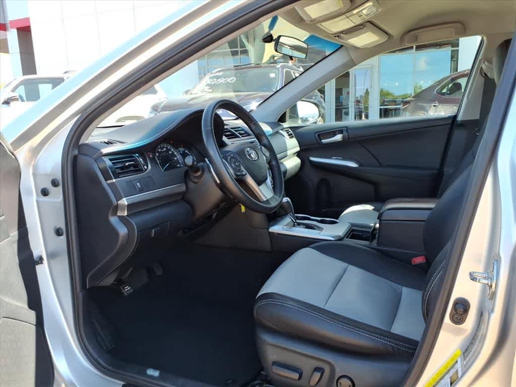 Thumbnail: 2013 Toyota Camry - 25