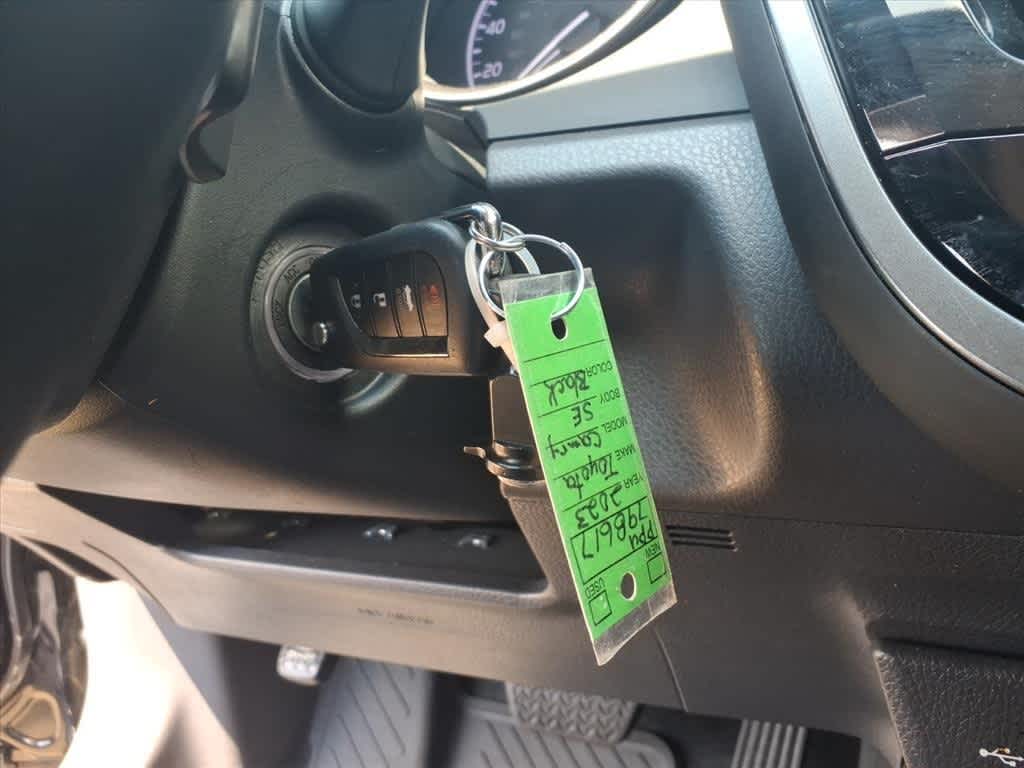 Thumbnail: 2023 Toyota Camry - 17