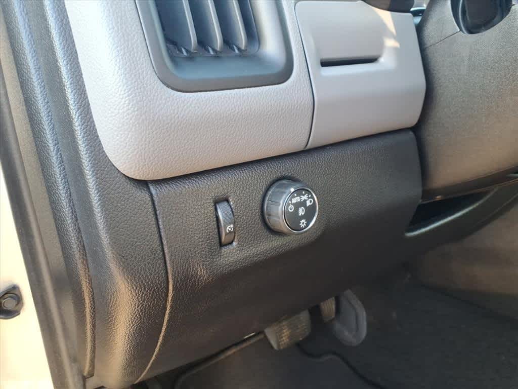 Thumbnail: 2016 Chevrolet Colorado - 12