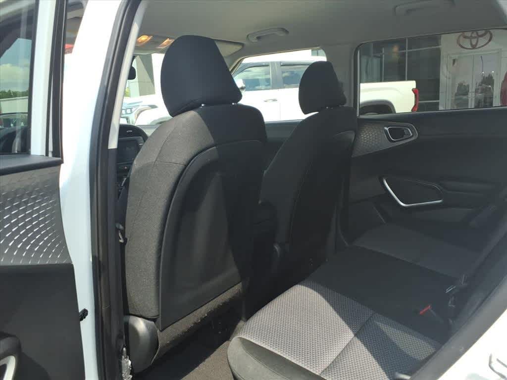 Thumbnail: 2023 Kia Soul - 27