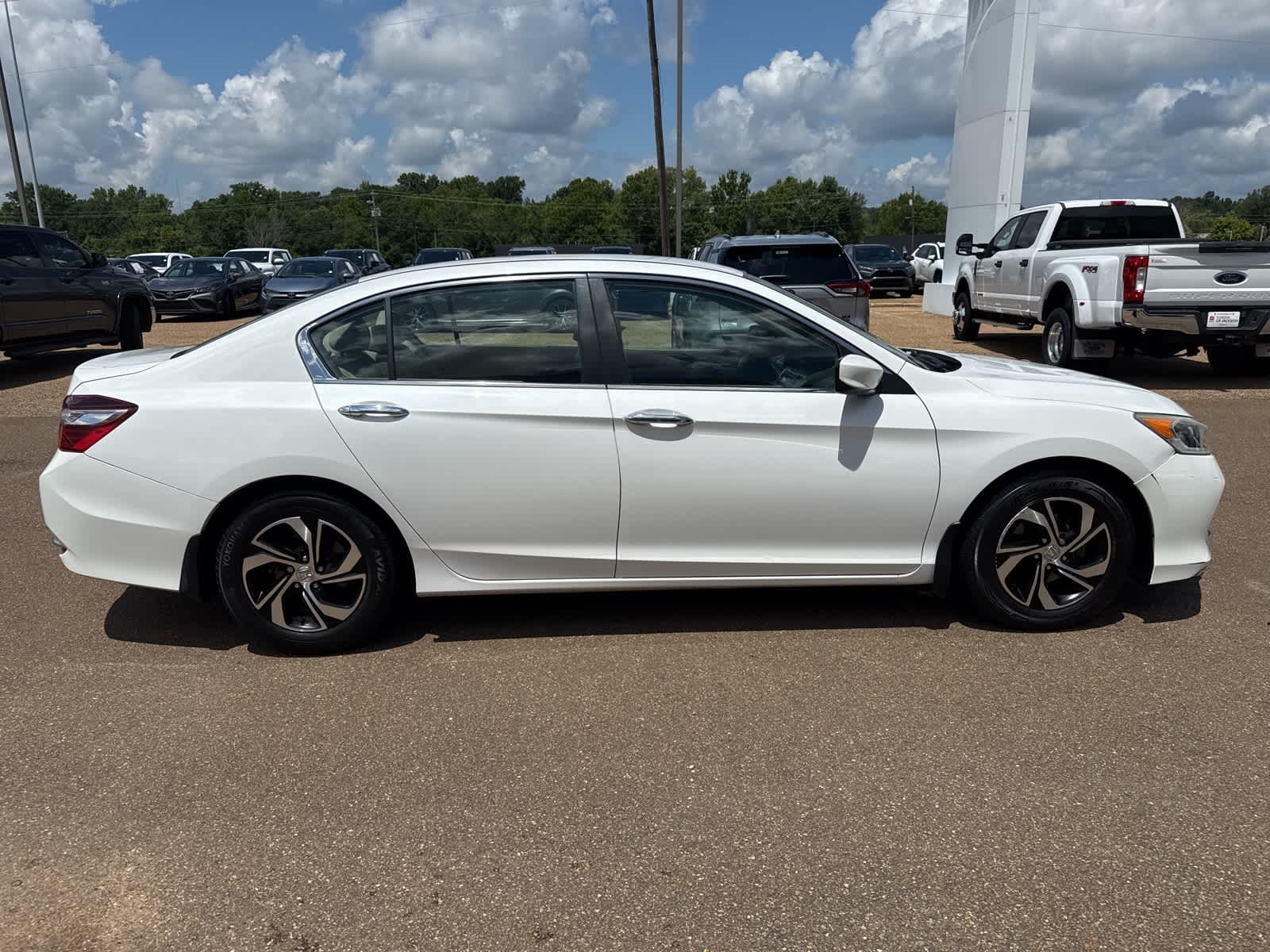 Thumbnail: 2016 Honda Accord - 5