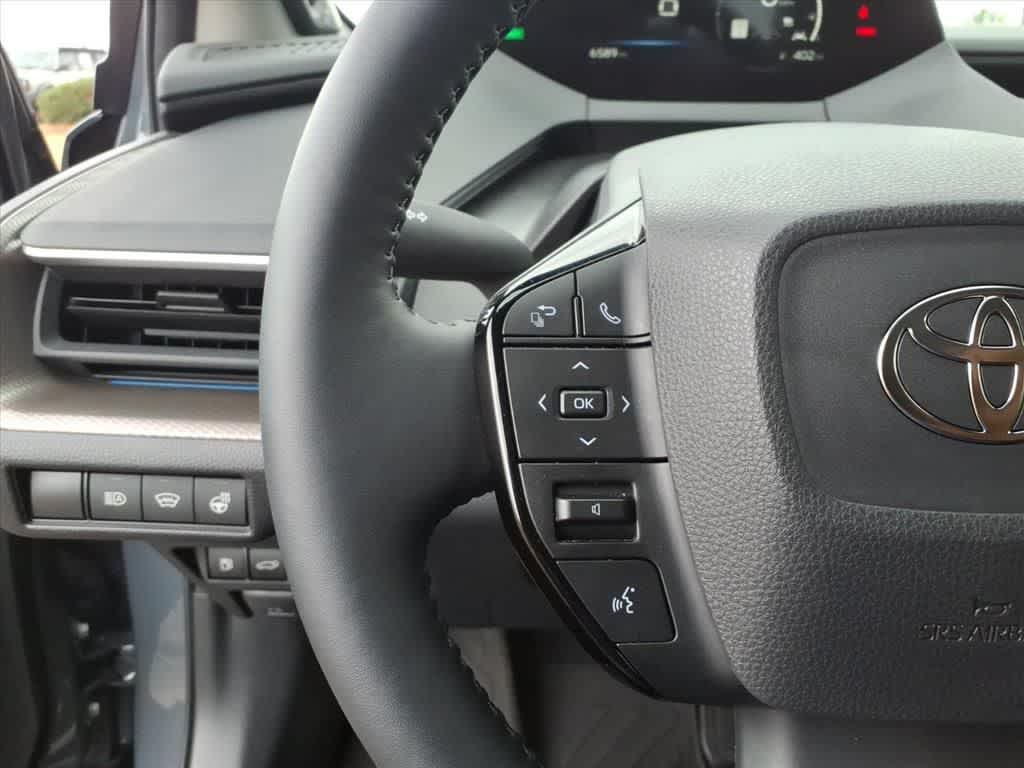 Thumbnail: 2025 Toyota Prius - 15