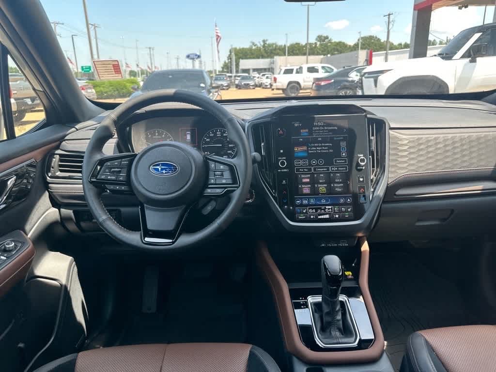 2025 Subaru Forester Touring 11