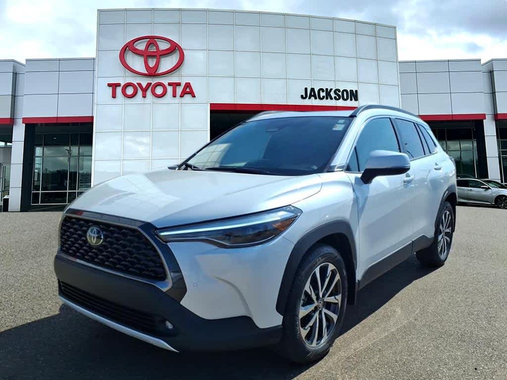 Thumbnail: 2023 Toyota Corolla Cross - 1