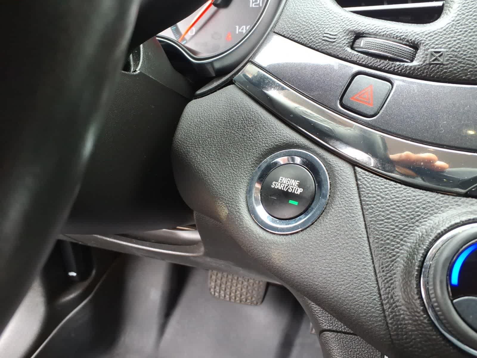 Thumbnail: 2014 Chevrolet Impala - 16