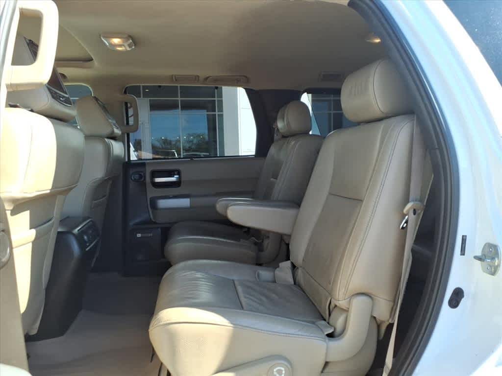 Thumbnail: 2008 Toyota Sequoia - 28
