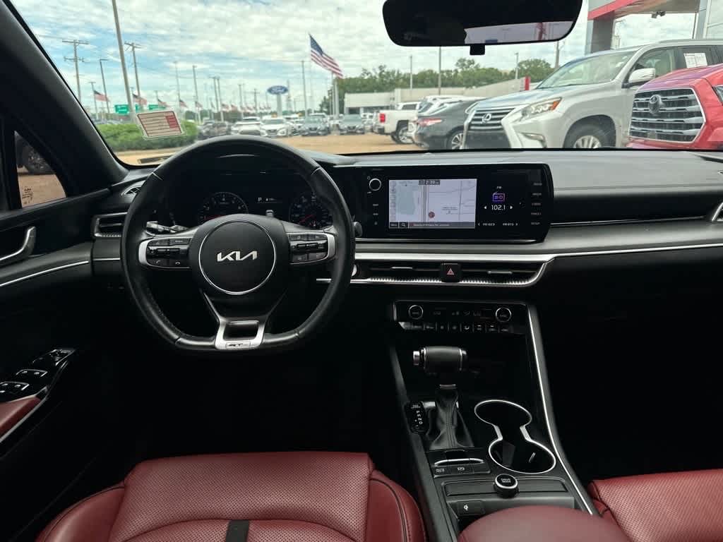 2023 Kia K5 GT-Line 9