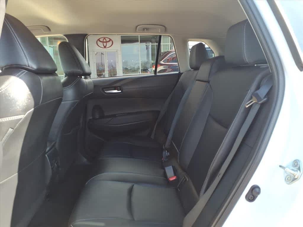 Thumbnail: 2023 Toyota Corolla Cross - 28