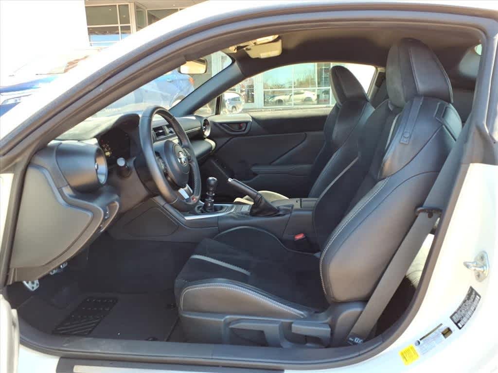 Thumbnail: 2023 Toyota GR86 - 26