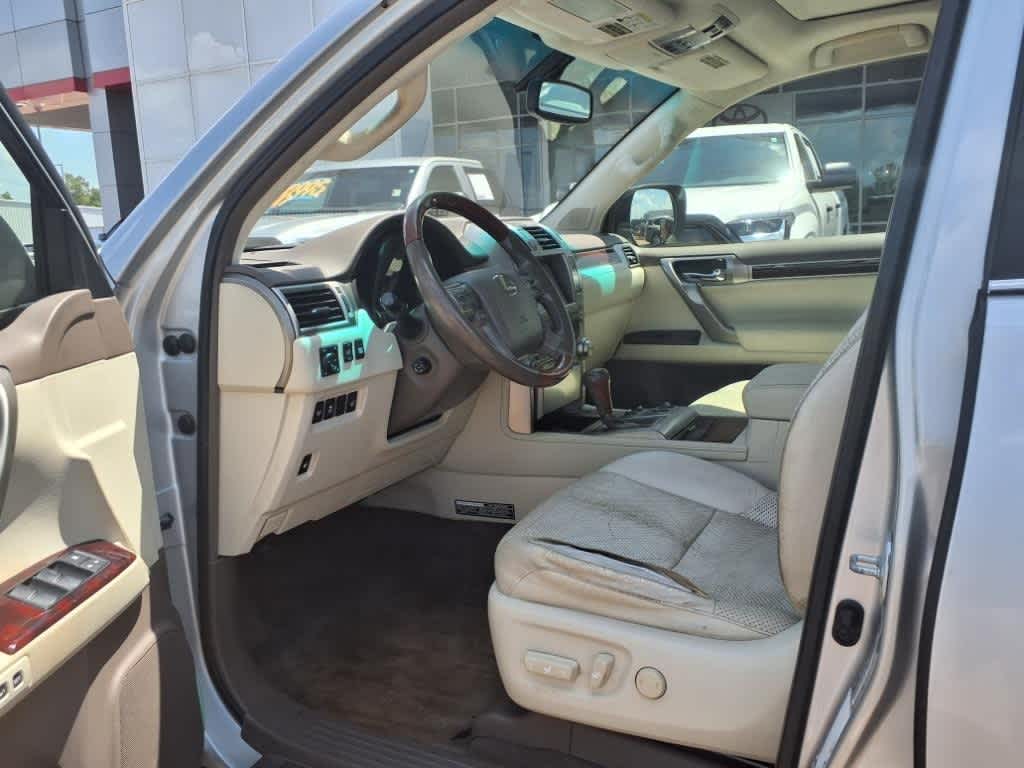 Thumbnail: 2012 Lexus GX - 24