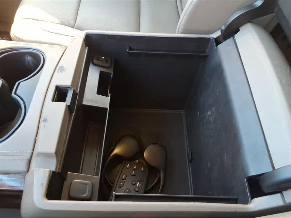 Thumbnail: 2016 GMC Yukon - 23