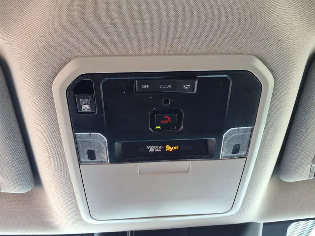 Thumbnail: 2024 Toyota Tundra - 21