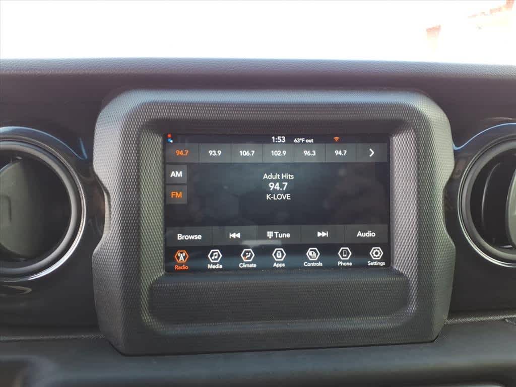 Thumbnail: 2023 Jeep Wrangler - 19