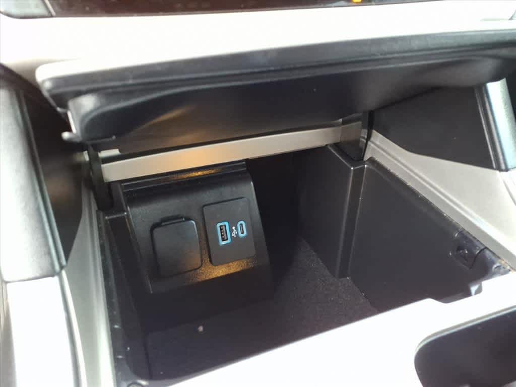 Thumbnail: 2024 Ford Explorer - 21