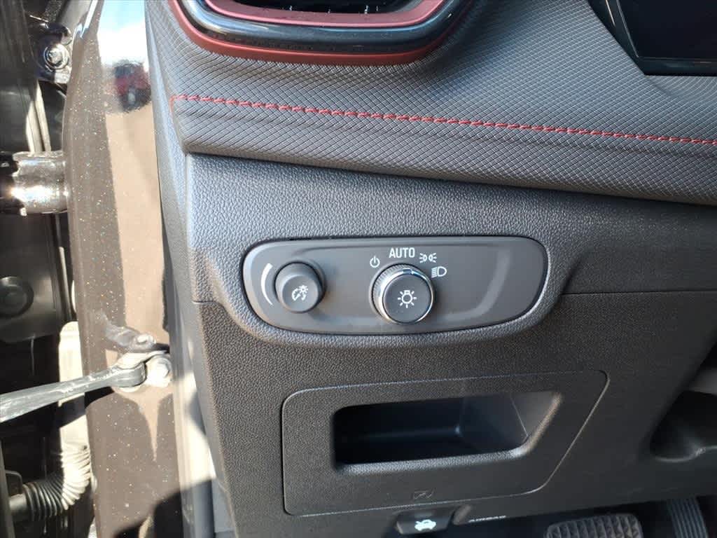 Thumbnail: 2025 Chevrolet TrailBlazer - 13