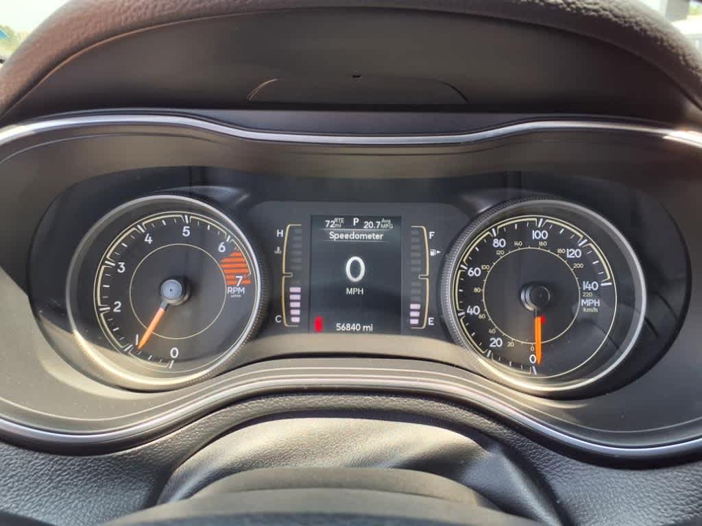 Thumbnail: 2021 Jeep Cherokee - 16