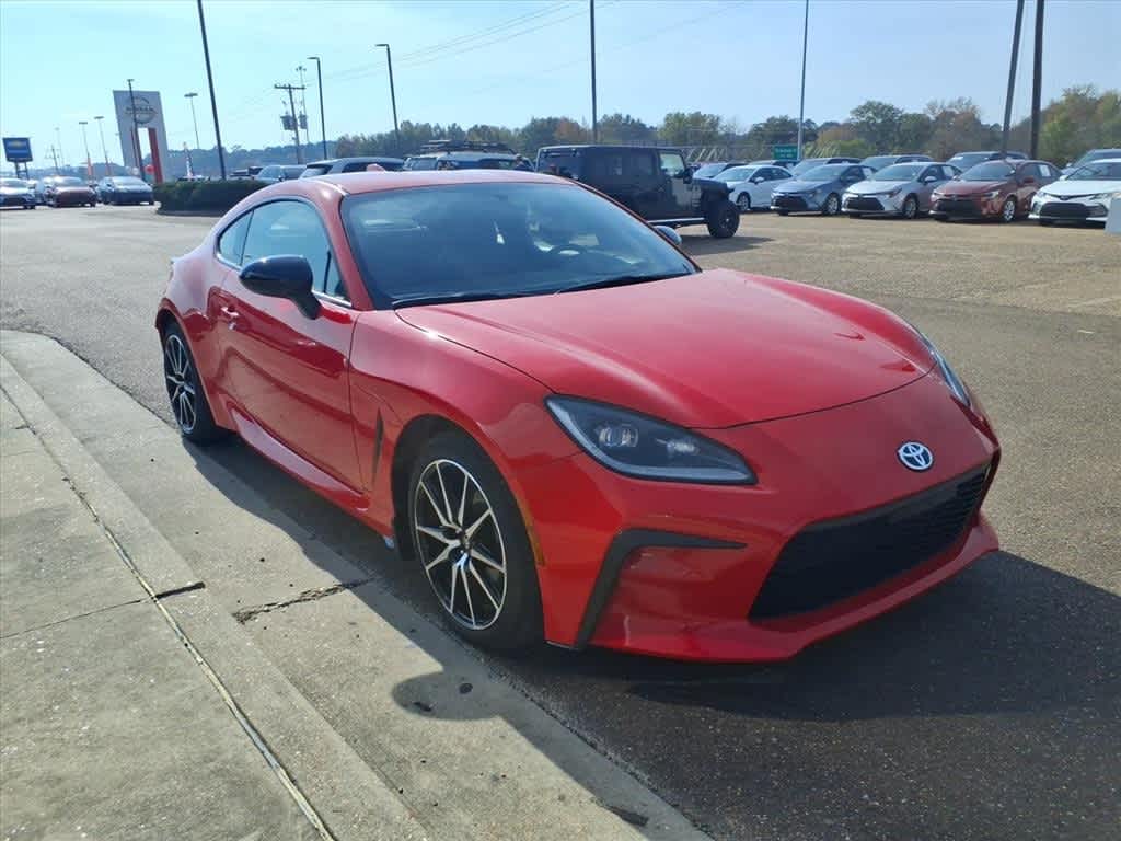 Thumbnail: 2024 Toyota GR86 - 3