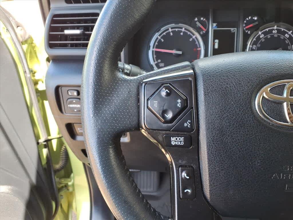 Thumbnail: 2022 Toyota 4Runner - 14