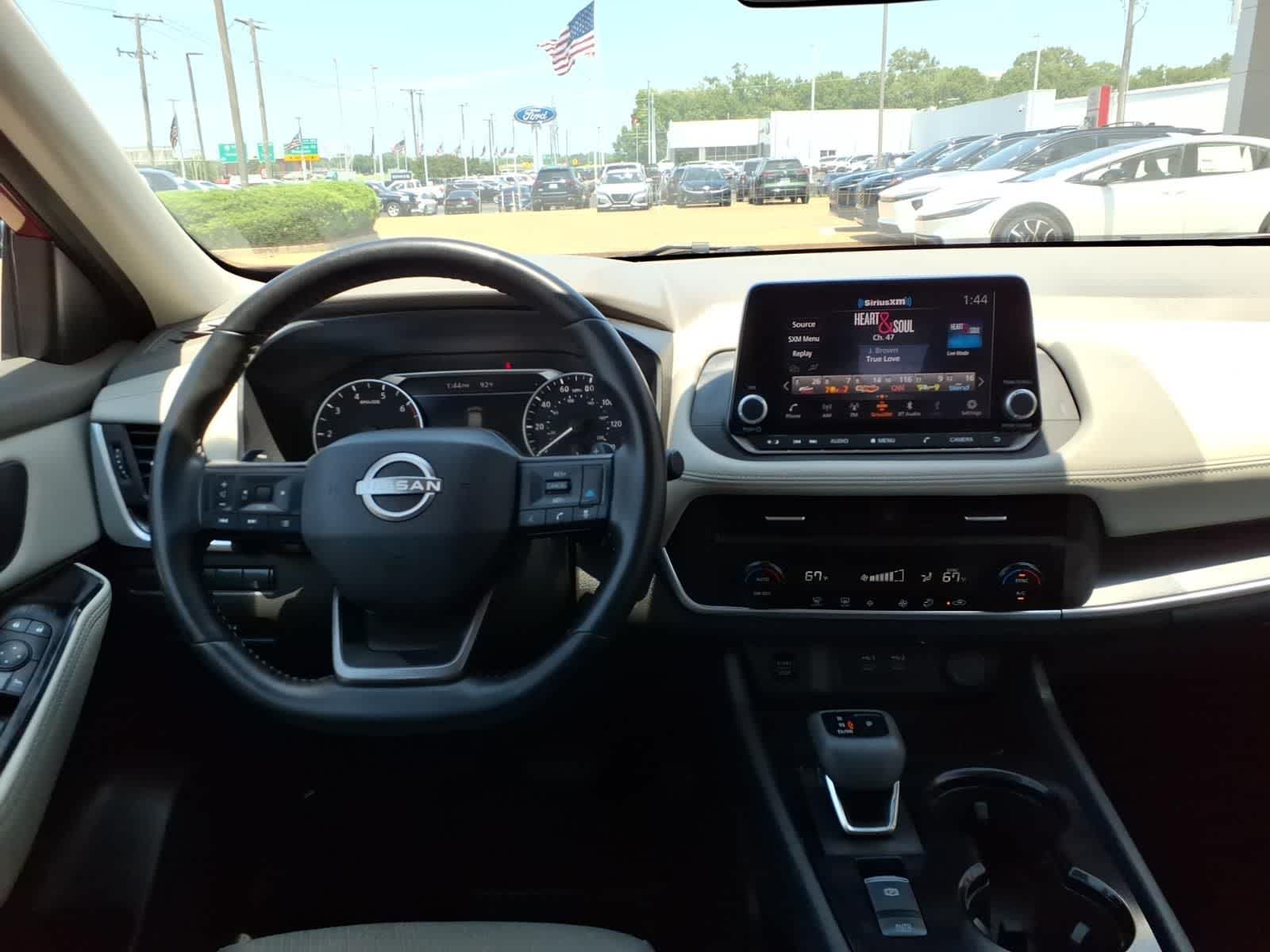 Thumbnail: 2025 Nissan Rogue - 10