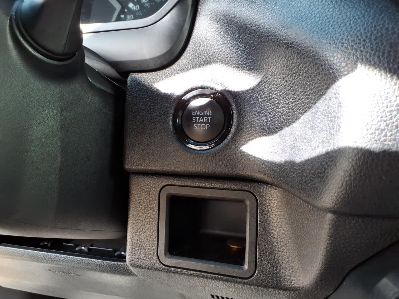 Thumbnail: 2025 Toyota Tundra - 17