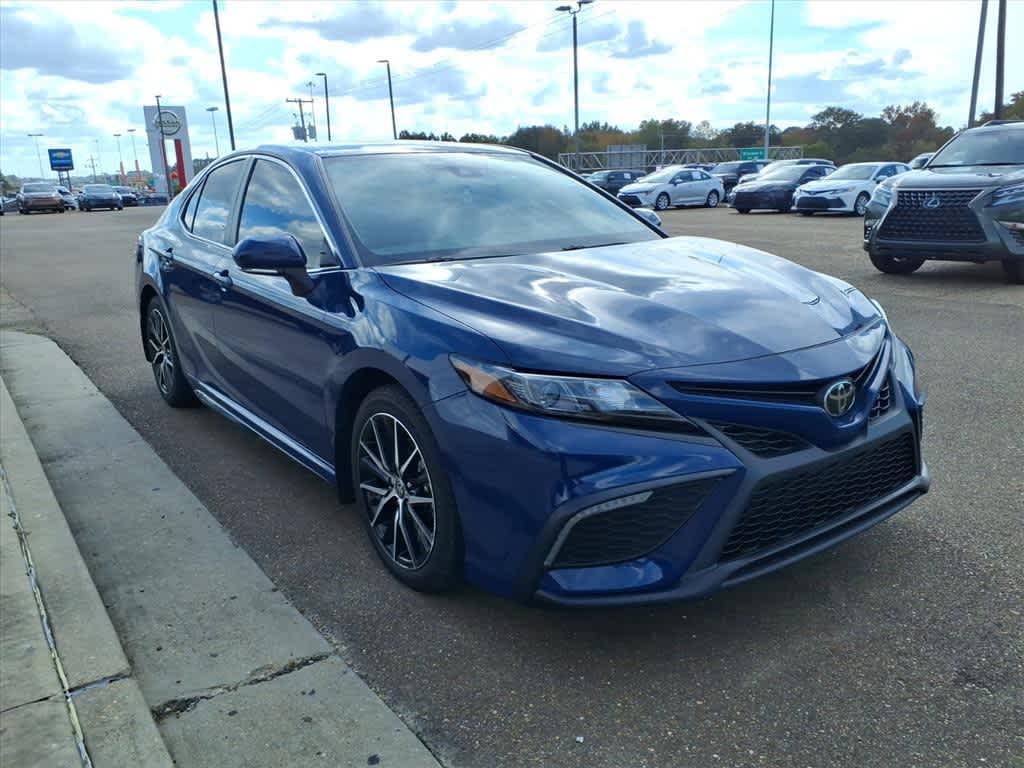 Thumbnail: 2024 Toyota Camry - 3