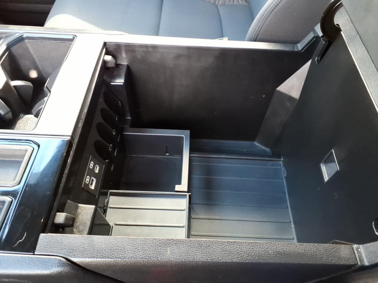 Thumbnail: 2025 Toyota Tundra - 22