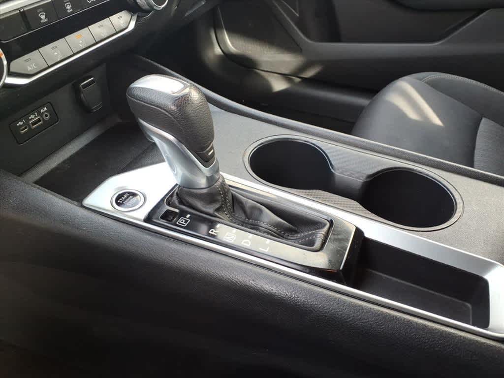 Thumbnail: 2020 Nissan Altima - 21