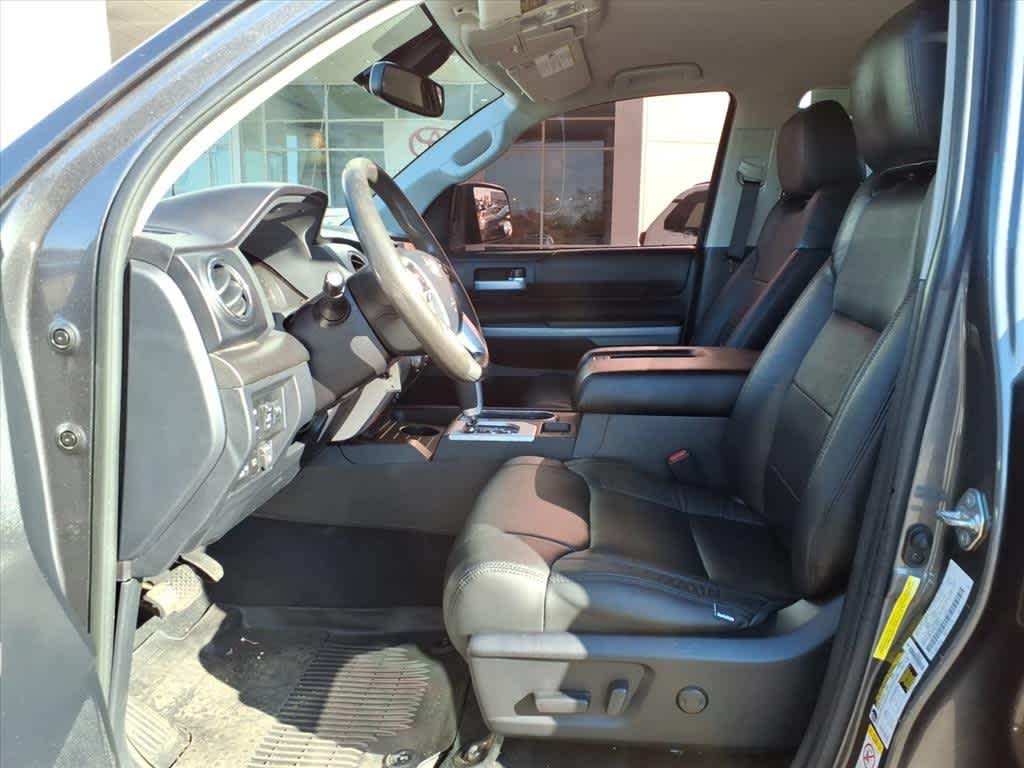 Thumbnail: 2019 Toyota Tundra - 24