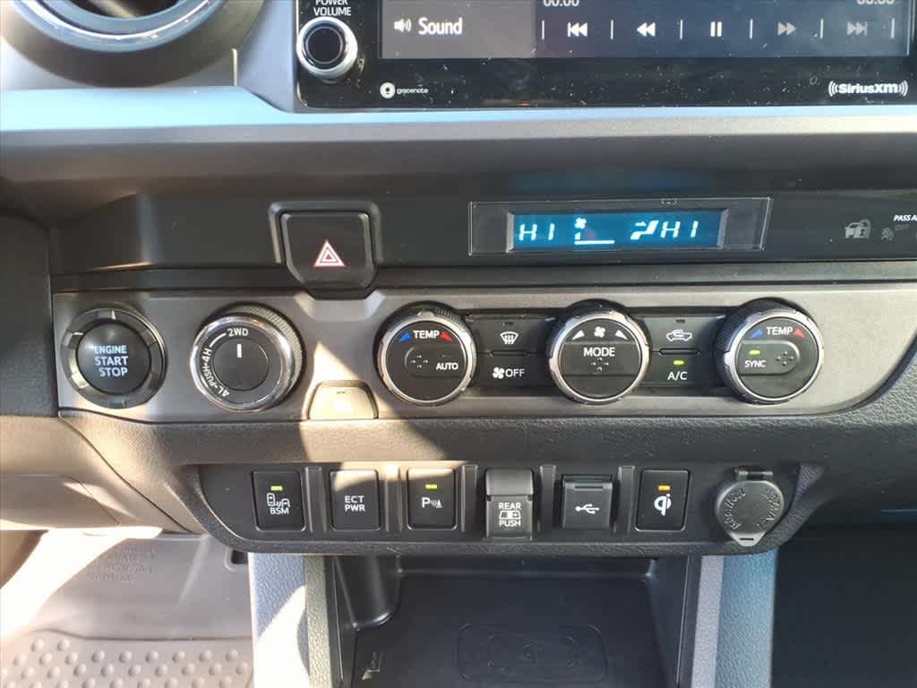 Thumbnail: 2023 Toyota Tacoma - 20