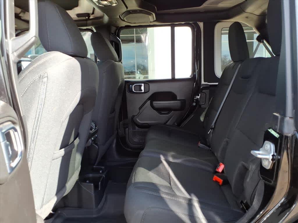 Thumbnail: 2023 Jeep Wrangler - 28