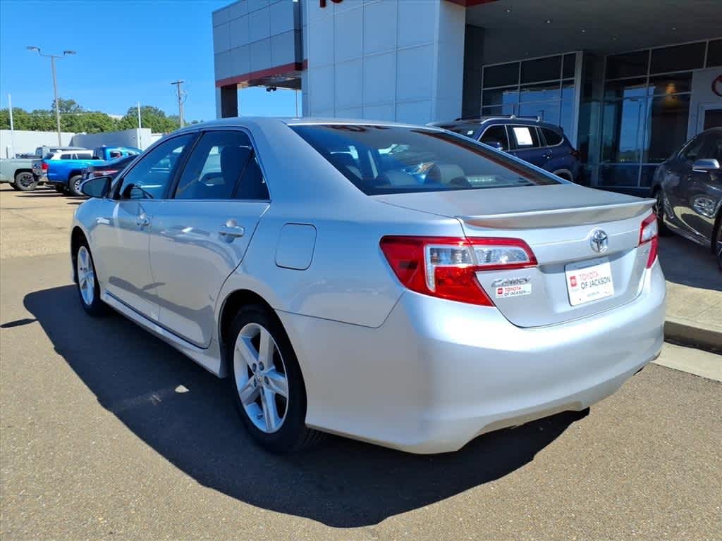 Thumbnail: 2013 Toyota Camry - 7