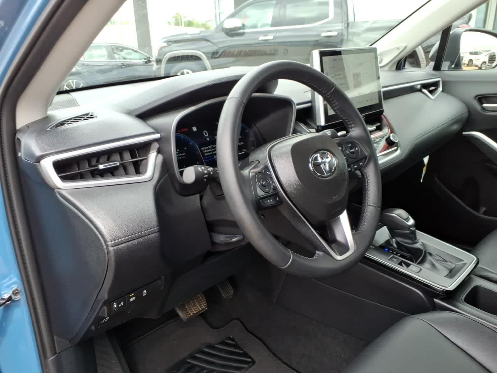 Thumbnail: 2026 Toyota Corolla Cross - 11