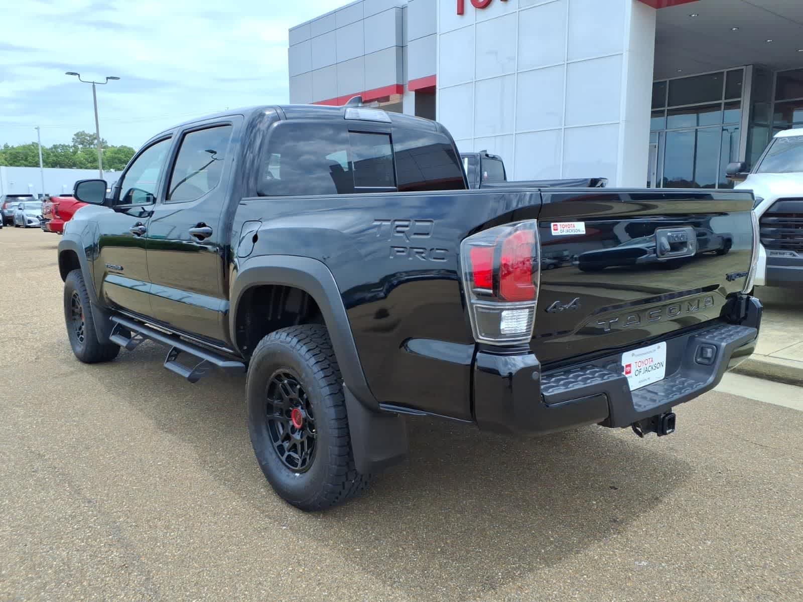Thumbnail: 2023 Toyota Tacoma - 7