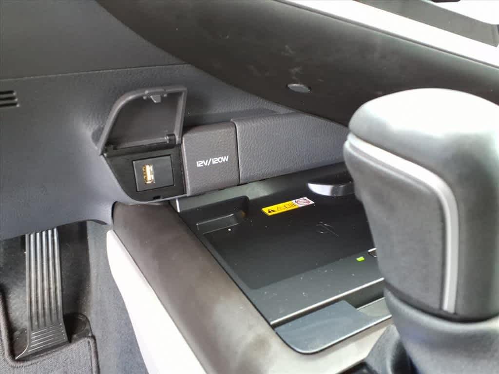 Thumbnail: 2023 Toyota Camry - 20