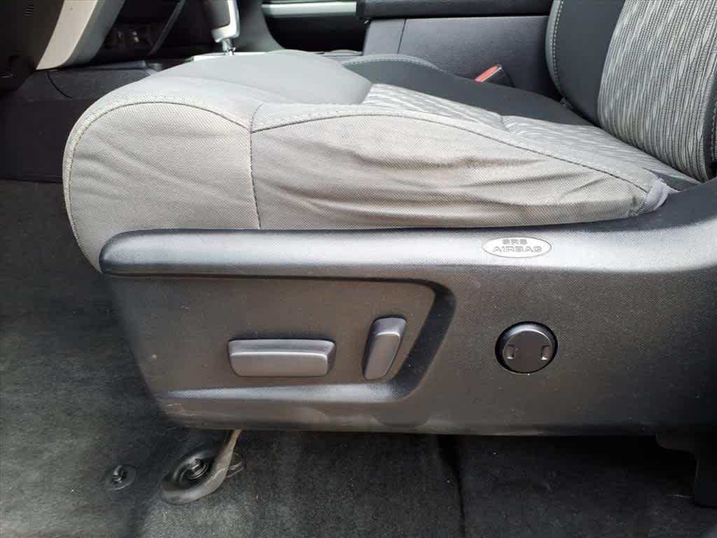 Thumbnail: 2019 Toyota Tundra - 11