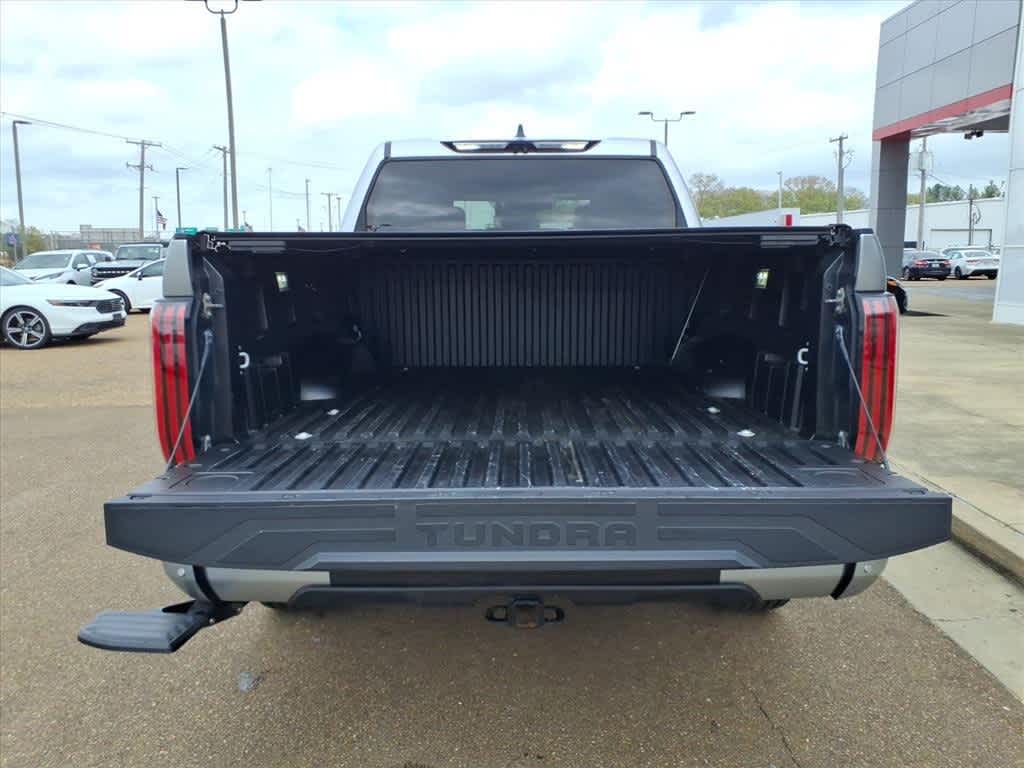 Thumbnail: 2023 Toyota Tundra - 9