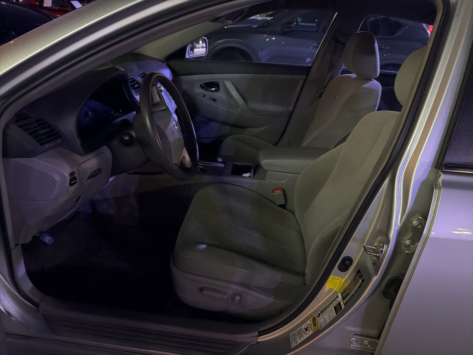 Thumbnail: 2011 Toyota Camry - 6