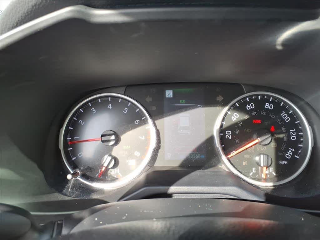 Thumbnail: 2022 Toyota RAV4 - 17