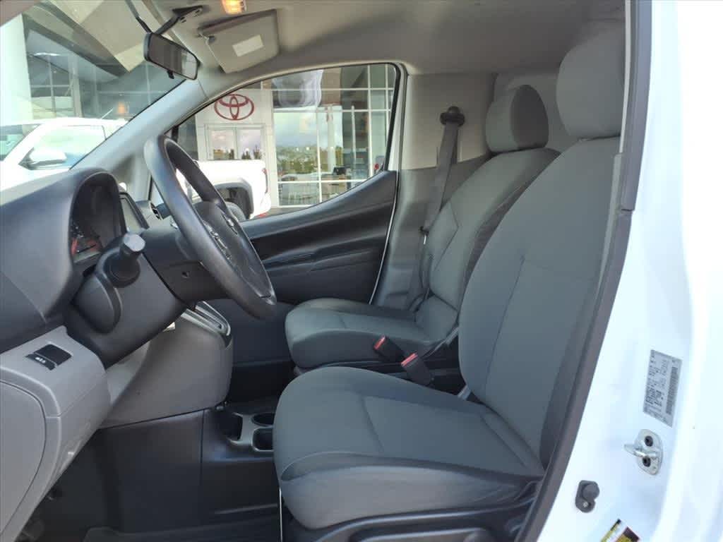 Thumbnail: 2021 Nissan NV200 - 25