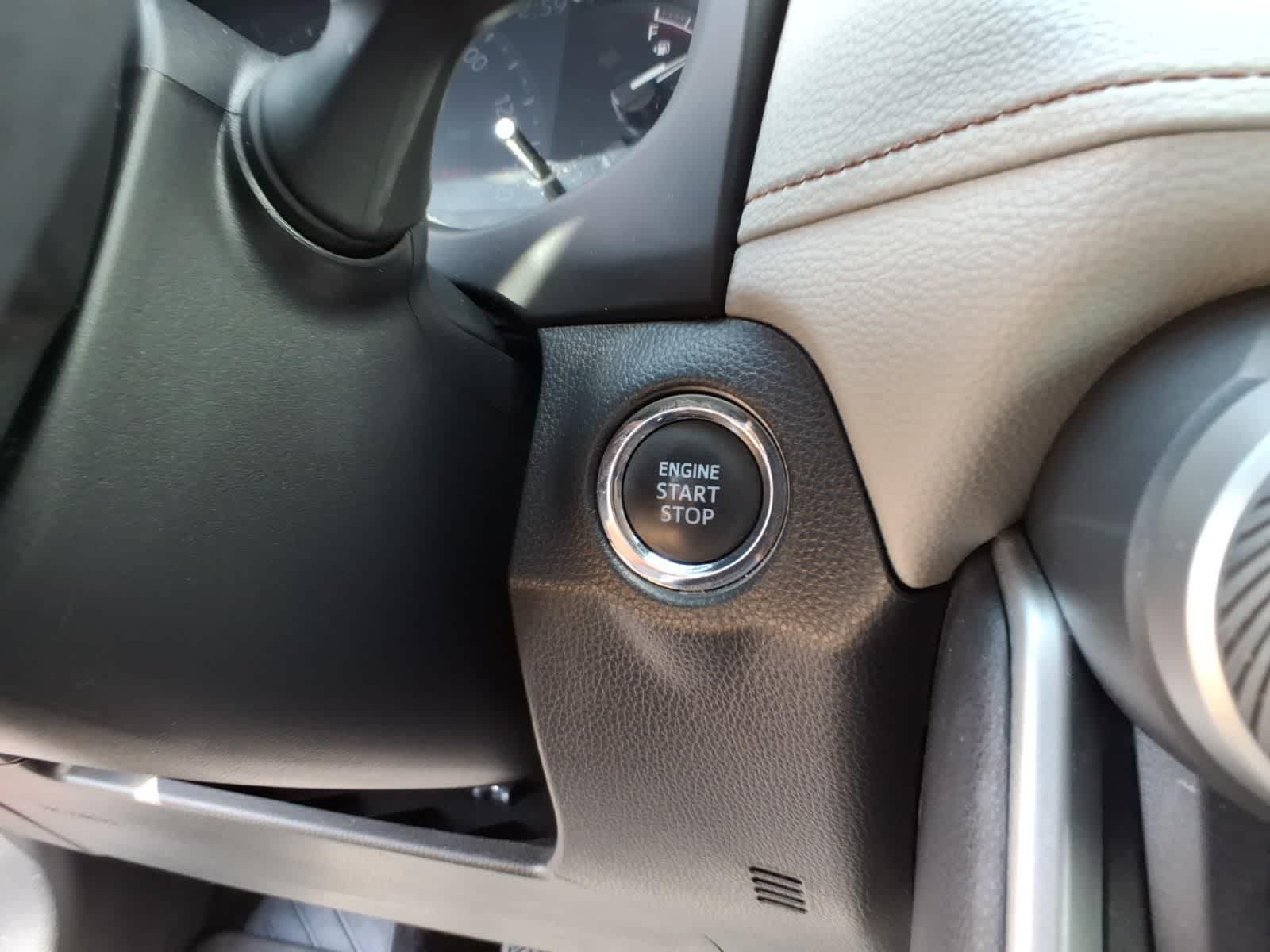 Thumbnail: 2025 Toyota RAV4 - 18