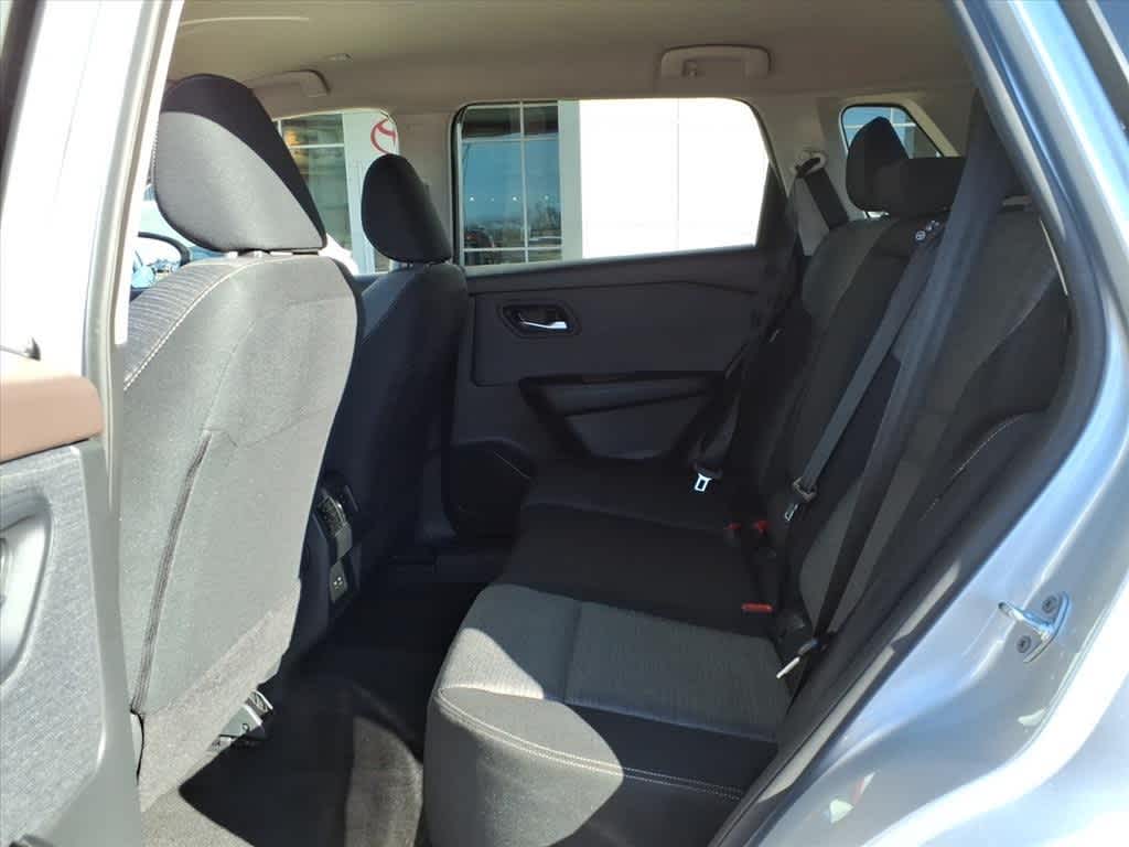 Thumbnail: 2023 Nissan Rogue - 28