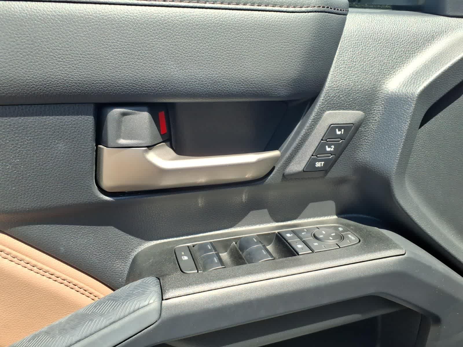 Thumbnail: 2025 Toyota 4Runner - 13