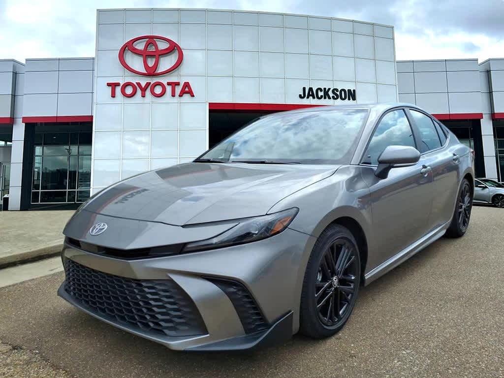 Thumbnail: 2025 Toyota Camry - 1