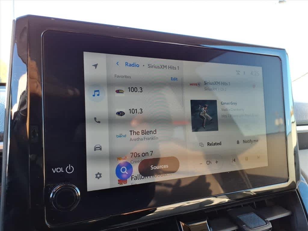 Thumbnail: 2025 Toyota Corolla Cross - 18