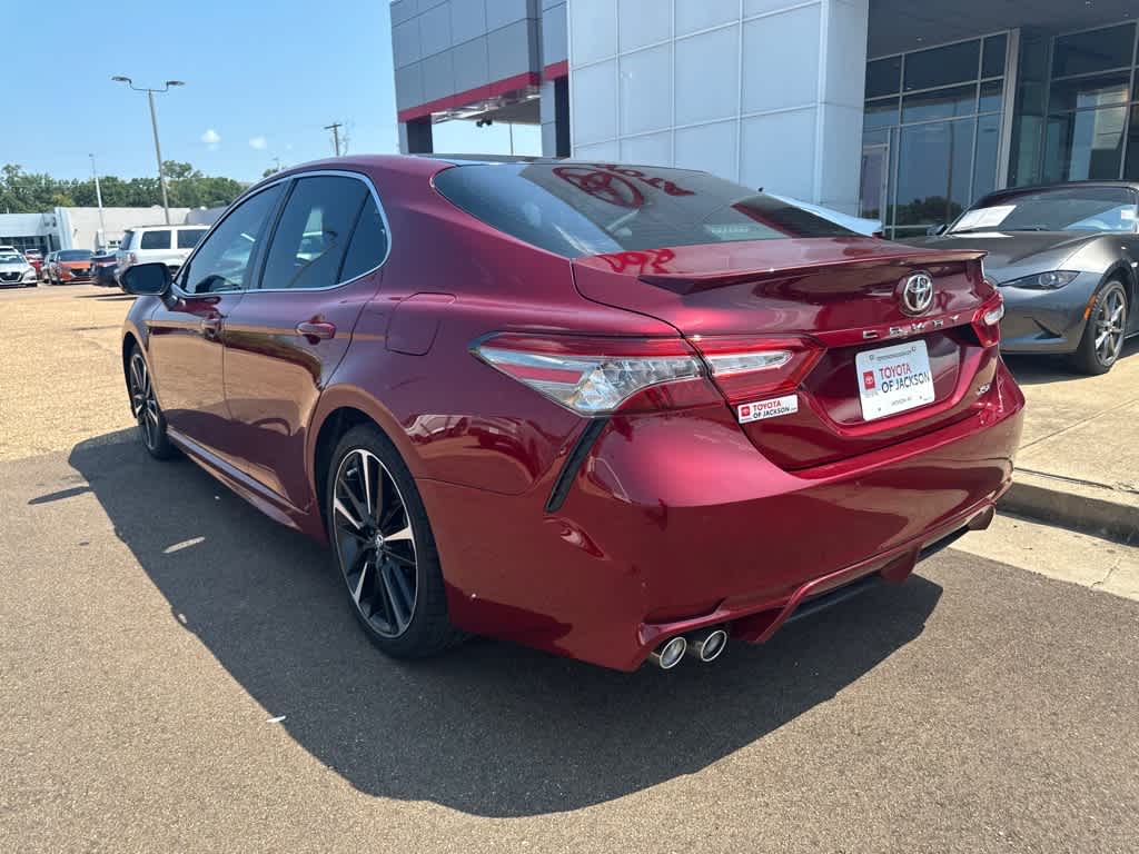 Thumbnail: 2018 Toyota Camry - 7