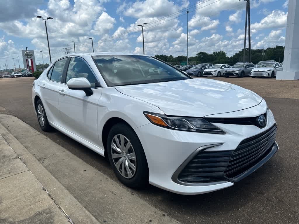 Thumbnail: 2024 Toyota Camry - 3